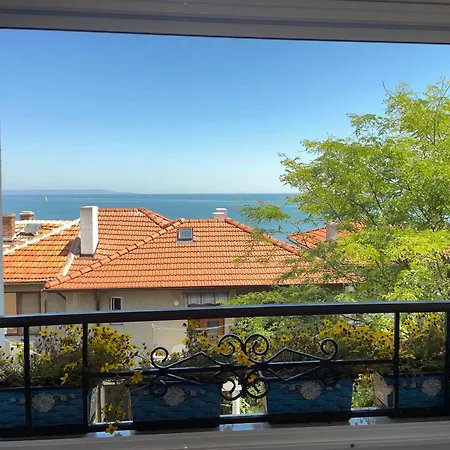 Konukevi елени Süzebolu