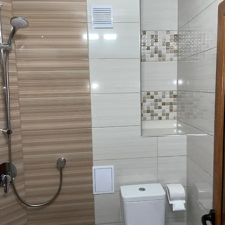 Konukevi елени 3*