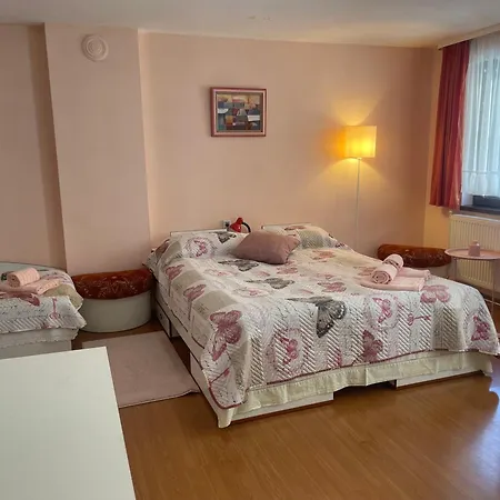 елени Созополь