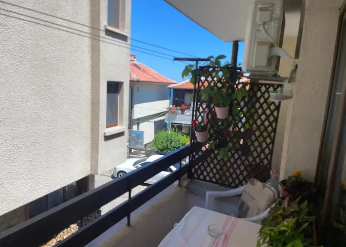 елени 3* Sosopol